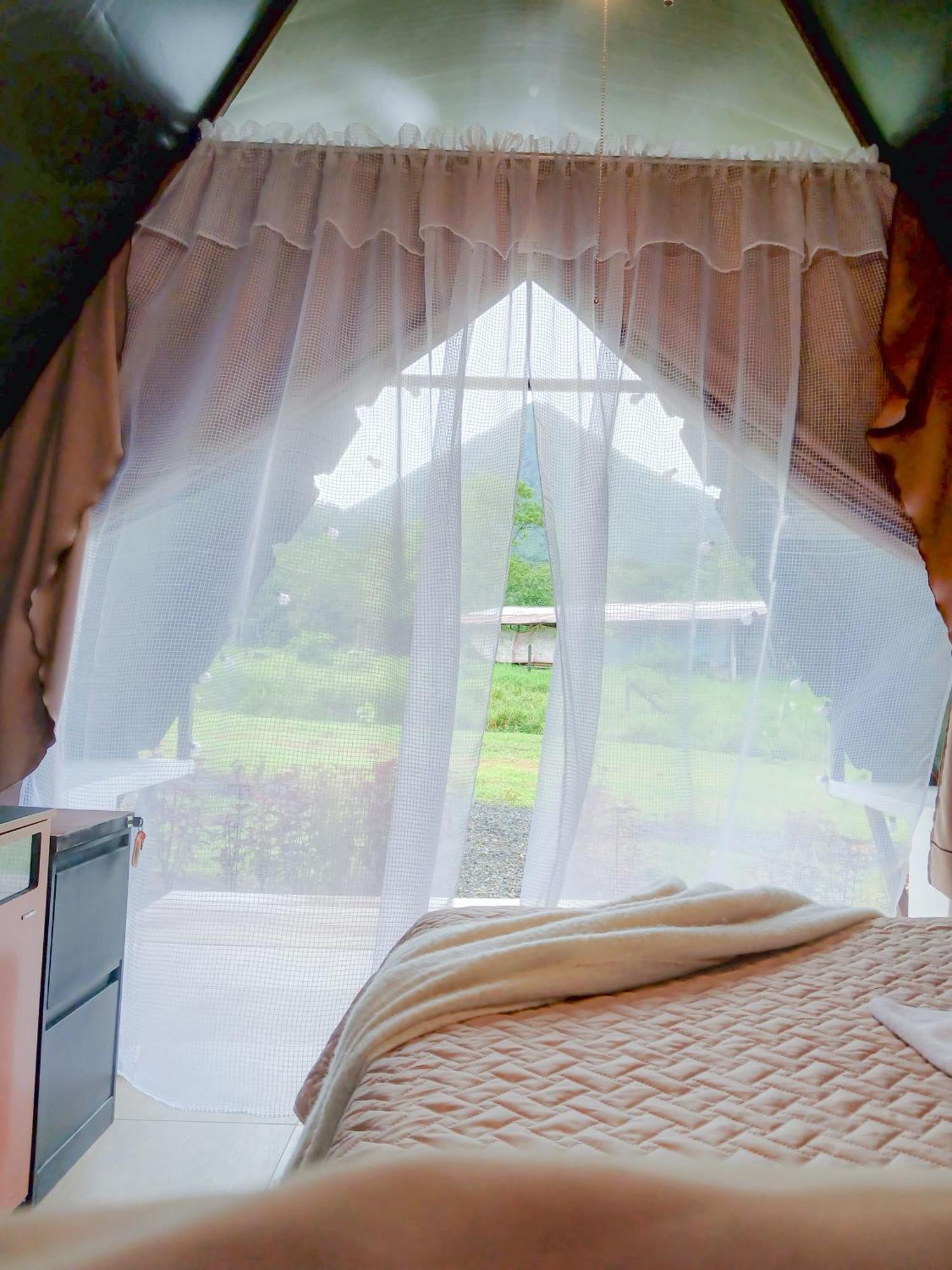 Flora Glamping De Abuela La Fortuna Exterior foto
